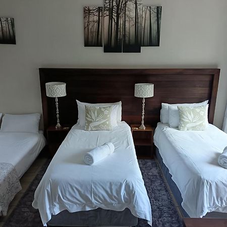Three Olives Guesthouse Centurion Exterior foto