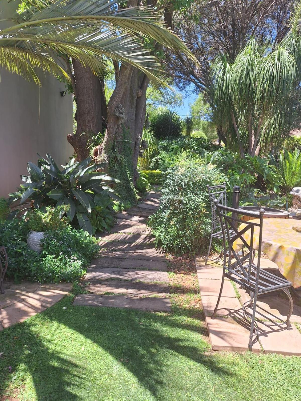 Three Olives Guesthouse Centurion Exterior foto