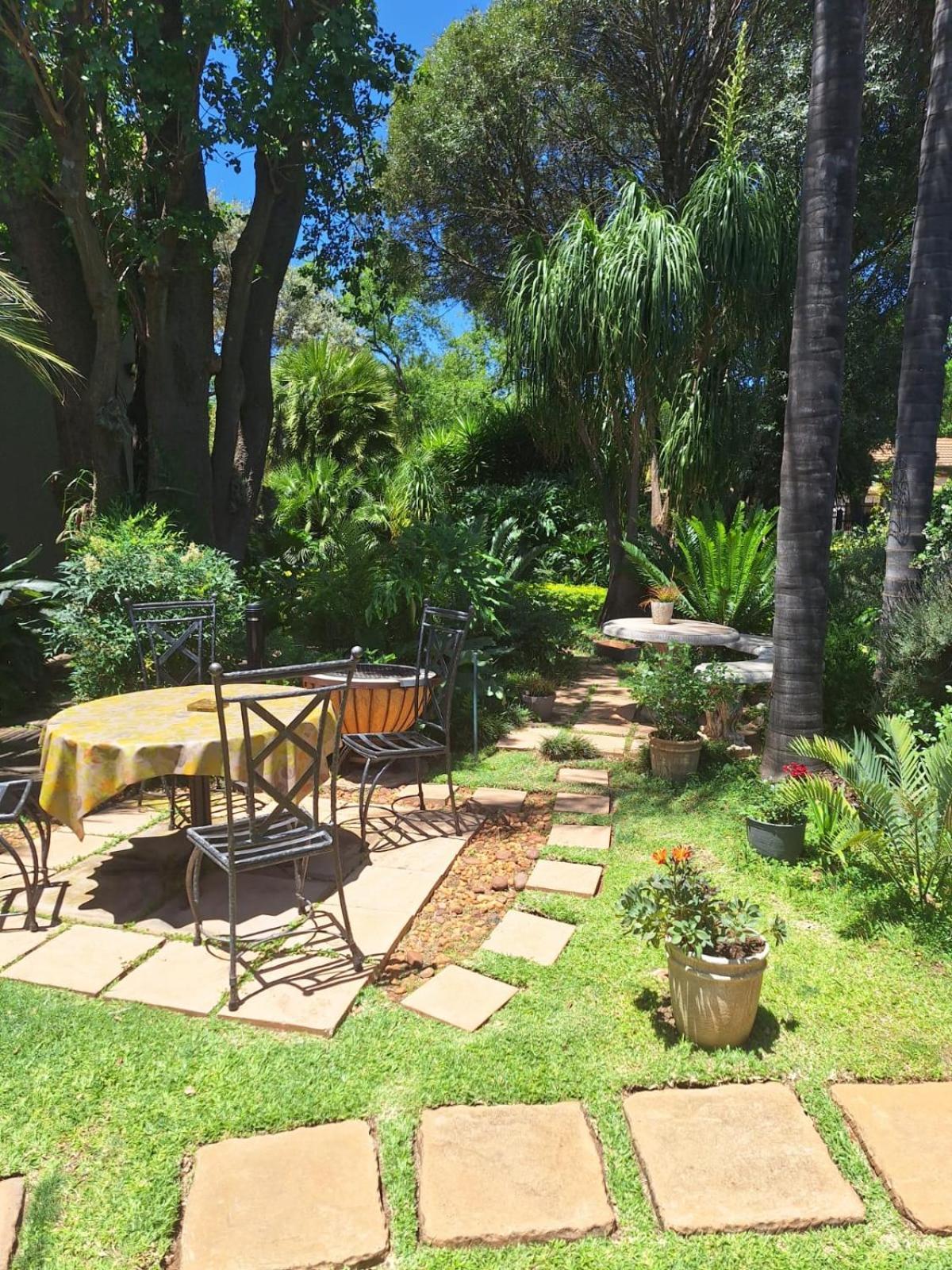 Three Olives Guesthouse Centurion Exterior foto